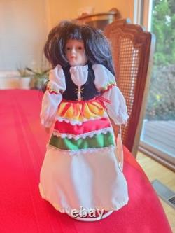 Vintage International Souvenir Doll Set Of 11