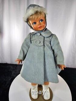 Vintage Italian Poupee Originale Bonomi Flirty Eyes Working Voice Box