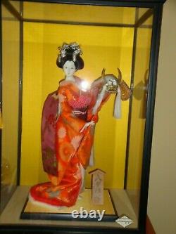 Vintage Japanese Porcelain Geisha Doll in Glass Display Case Mint Condition
