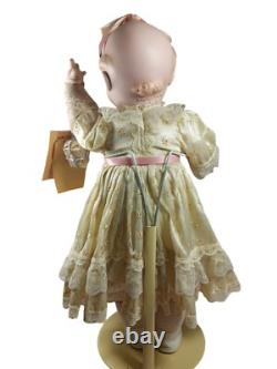 Vintage Lady Anne Dolls, Inc. KEWPIE 20 Porcelain Doll Mary Sides 1987