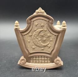 Vintage Lladro Porcelain Sleeping Girl in Bed With Doll Figurine Retired