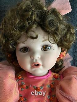 Vintage Marie Osmond Remember Me Coming Up Roses Porcelain Doll Ships Free