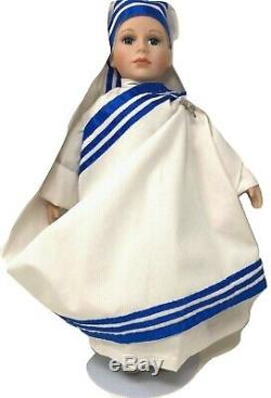 Vintage Missionary of Charity Catholic Nun Doll 17 Porcelain Doll Mother Teresa