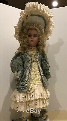 Vintage Patricia Loveless Repro FRENCH Jumeau Porcelain Doll THERESA NICOLE EUC