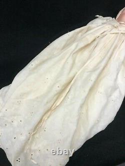 Vintage Pauline Porcelain Doll Joelyn 1983 White Dress