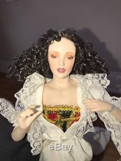 Vintage Phantom Of The Opera Franklin Heirloom Porcelain Dolls, Mint