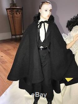 Vintage Phantom Of The Opera Franklin Heirloom Porcelain Dolls, Mint