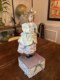 Vintage Porcelain Automaton Mechanical Musical Wind Up Doll & Bird Box