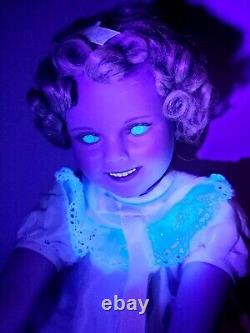 Vintage Porcelain Doll 1996 Shirley Temple Danbury Mint Uranium Green Eyes