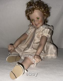 Vintage Porcelain Doll 1996 Shirley Temple Danbury Mint Uranium Green Eyes