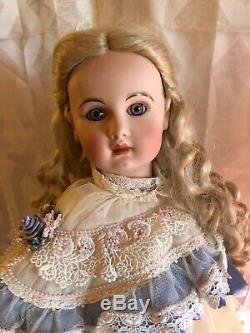 Vintage Porcelain Doll Anna Nicole Limited Edition by Patricia Loveless 27