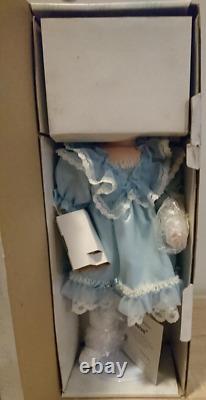 Vintage Porcelain Doll Heritage Heirloom Collection Judy Casey Bnib New