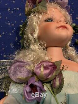 Vintage RARE Duck House Heirloom Porcelain Doll Fairy Lamp MINT withCOA and box