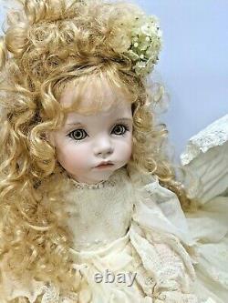 Vintage Rare 01/10 Linda Rick Porcelain Doll Victoria of Victorian Village 24