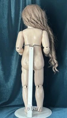 Vintage Reproduction of Antique French Andre Thuillier A. 14. T. 26 Doll