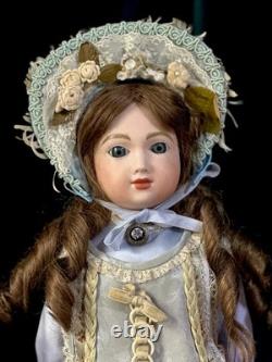 Vintage Reproduction of Antique French Andre Thuillier A. T. 18 Doll