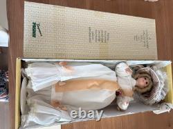 Vintage/Retired Isabelle Seymour Mann Connoisseur Doll Coll. 24 147/1200