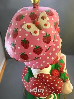 Vintage Strawberry Shortcake Lamp Ceramic Superior Statuary 1981 Child Decor