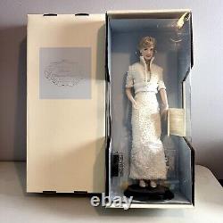 Vintage The Franklin Mint Diana Princess of Wales Porcelain Portrait Doll NRFB