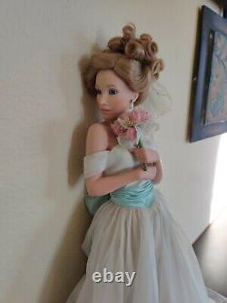 Vintage Unmarked 1950's -1960's 21 Porcelain All Original Bride Doll
