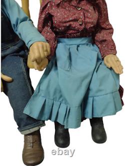 Vintage William Wallace Jr Grandma & Grandpa Porcelain Dolls-32
