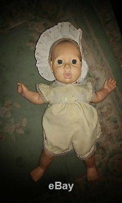 Vintage / antique/ collectables / porcelain/ plastic mixed doll lot