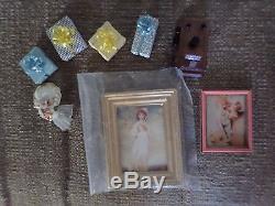 Vintage dollhouse furniture lot with 2 porcelain dolls colonial