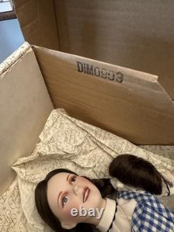 Vtg. Franklin Heirloom Dorthy and Toto Porcelain Doll With Stand Original Box