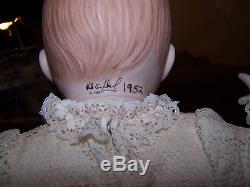 Vtg Le 1983 Ideal Thumbelina Porcelain Collectors Doll