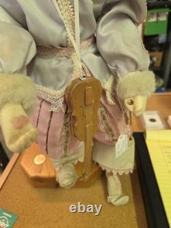 Wendy Brent Fidelio White Rabbit Vintage Music Box