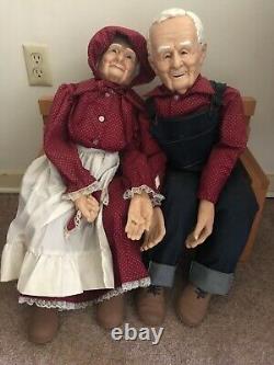 William Wallace Jr. Vintage Porcelain Artist Dolls Grandpa & Grandma Senior Coup