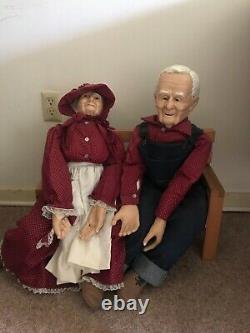 William Wallace Jr. Vintage Porcelain Artist Dolls Grandpa & Grandma Senior Coup