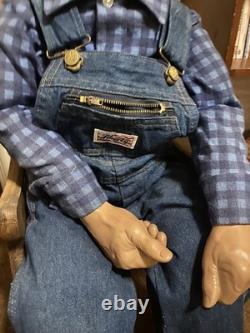 William Wallace Jr Vintage Porcelain Dolls Grandma/Grandpa 34in Rocking Chairs