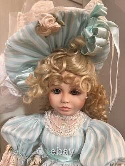 World GalleryMELANYPorcelain DollPatricia LovelessBOX & COA#313/2000 20