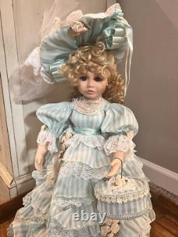 World GalleryMELANYPorcelain DollPatricia LovelessBOX & COA#313/2000 20