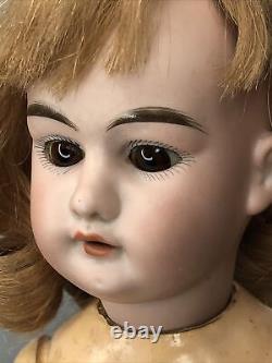 16 Ancienne poupée en biscuit allemande P. Sch Peter Scherf 2/2 avec corps en composition et yeux en verre BR #L