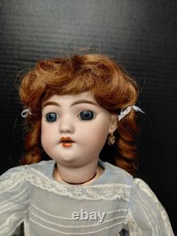 18 Simon & Halbig DEP 1039 Tête en Bisque aux Yeux Amandes sur Corps Allemand Ancien