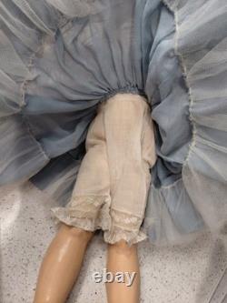 18 Simon & Halbig DEP 1039 Tête en Bisque aux Yeux Amandes sur Corps Allemand Ancien