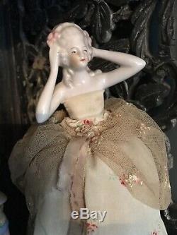 1920 Vintage Collection De Poupées En Porcelaine Demi Et Un Grand Coussin Pin Doll