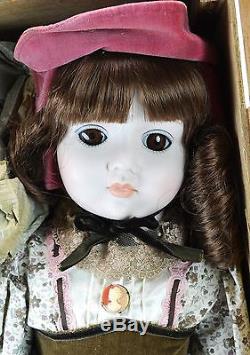 1977 Nib Sankyo Porcelaine Victorienne Enfant Fille Poupée Rone Japon Grand Vintage