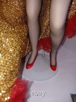 2 Franklin Marilyn Monroe Heirloom Red & Red & Gold Robe De Porcelaine Figurines De Poupée