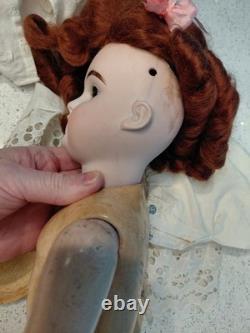 20 H. W & Co Fabriqué en Allemagne A. M. 5 Bisque Impeccable sur un Grand Ancien Corps