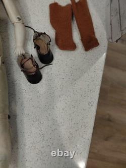 21 Cuno Otto Dressel 93-1 DEP Bisque Shoulder Head Dollon Grand Corps