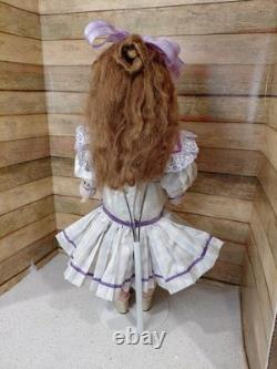 23 Poupée Max Handwerck à tête en biscuit, magnifique robe lilas et rose