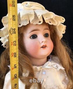 26 Antique Reine Louise Bisque Head Doll, Vtg Porcelaine Allemande Armand Marseille