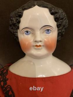 32 Poupée de tête en porcelaine antique de la guerre civile des années 1860 avec des yeux de stargazer, corps d'origine