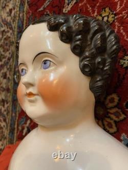32 Poupée de tête en porcelaine antique de la guerre civile des années 1860 avec des yeux de stargazer, corps d'origine
