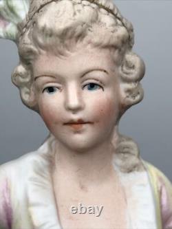 4.5 Poupée Demi Femme Allemande en Bisque Antique 4932 Plumage dans les Cheveux et Éventail #SE