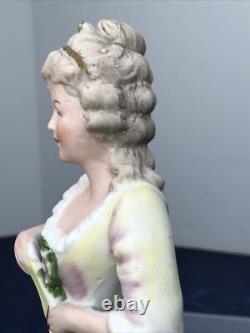 4.5 Poupée Demi Femme Allemande en Bisque Antique 4932 Plumage dans les Cheveux et Éventail #SE