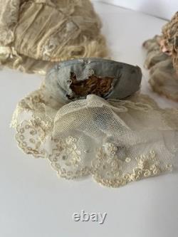 6 Poupées en Porcelaine Anciennes / Étrange Snood Antique et Coussin à Épingles